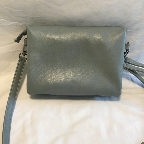 S-Q Vegan Leather Crossbody Bag with Wristlet Strap - Picture 2 of 10